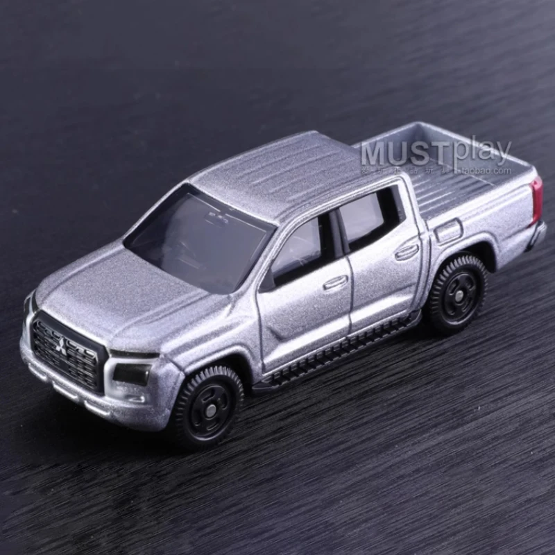 WELLY Mitsubishi 30 Diecast Model 7.5cm 1:70 Scale 3 WELLY Mitsubishi 30 Diecast Model 7.5cm 1:70 Scale - Image 3