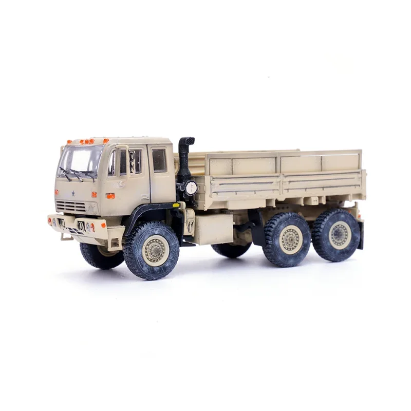 1/72 Scale FMTV M1083 Military Truck Model 4 1/72 Scale FMTV M1083 Military Truck Model - Image 4