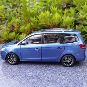 Blue Diecast Dongfeng S500 Model 1/18 Scale 8 Sd64be46de4f54bc08cd9ee484aafb1af4