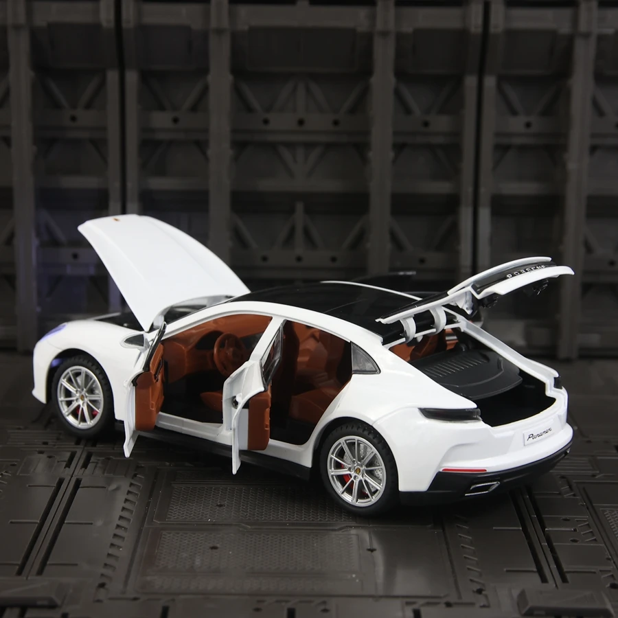 Black Porsche Panamera Alloy Model 1:24 Scale 3 Black Porsche Panamera Alloy Model 1:24 Scale - Image 3