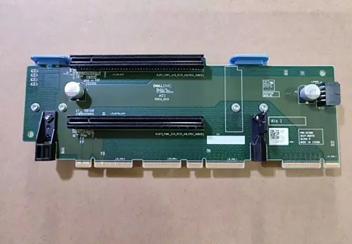 Dell PowerEdge R740 Amplifier Card with 2x16 PCIe Slots 1 Dell PowerEdge R740 Amplifier Card with 2x16 PCIe Slots