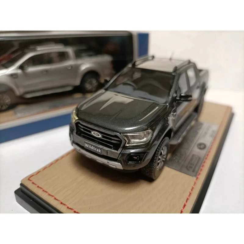 1:43 Scale Ford Pickup Truck Model 7 1:43 Scale Ford Pickup Truck Model - Image 7