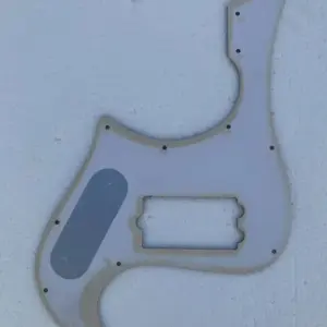 Mother of Pearl Pickguard for D Custom Bass 12 Sd6d766bdb7024411882cedcf80285df3w