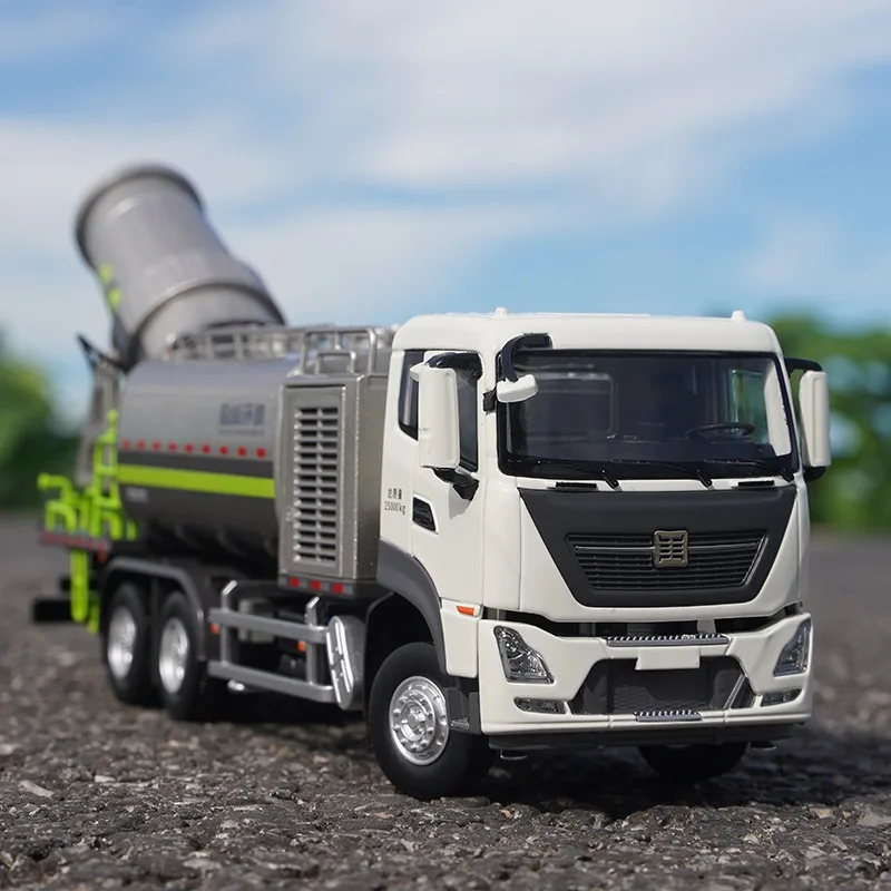 1:38 Scale Zoomlion Yingfeng Water Truck Model 2 1:38 Scale Zoomlion Yingfeng Water Truck Model - Image 2