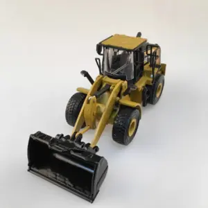 Vivid Yellow CAT 950M Loader Model 1:64 Scale 9 Sd6f81ce96cbc4c6ea578b70e2bd08d1cA