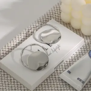 Stainless Steel Gold Earrings JDE0112041-S 12 Sd6fde86c0cd046feb145a814bc89fbddb