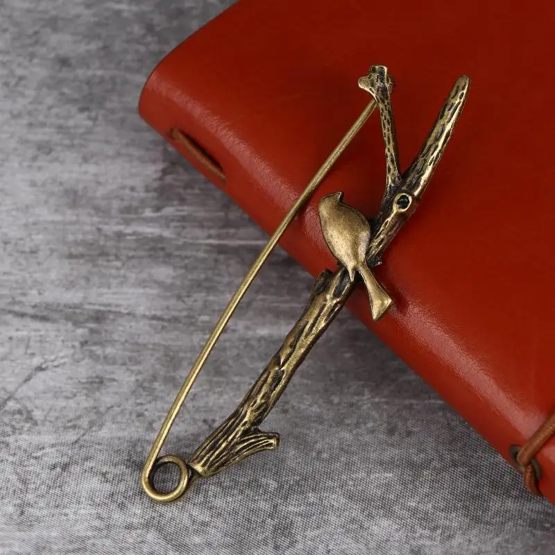 Vintage Bronze Brooch with Natural Motifs 10 Vintage Bronze Brooch with Natural Motifs - Image 10