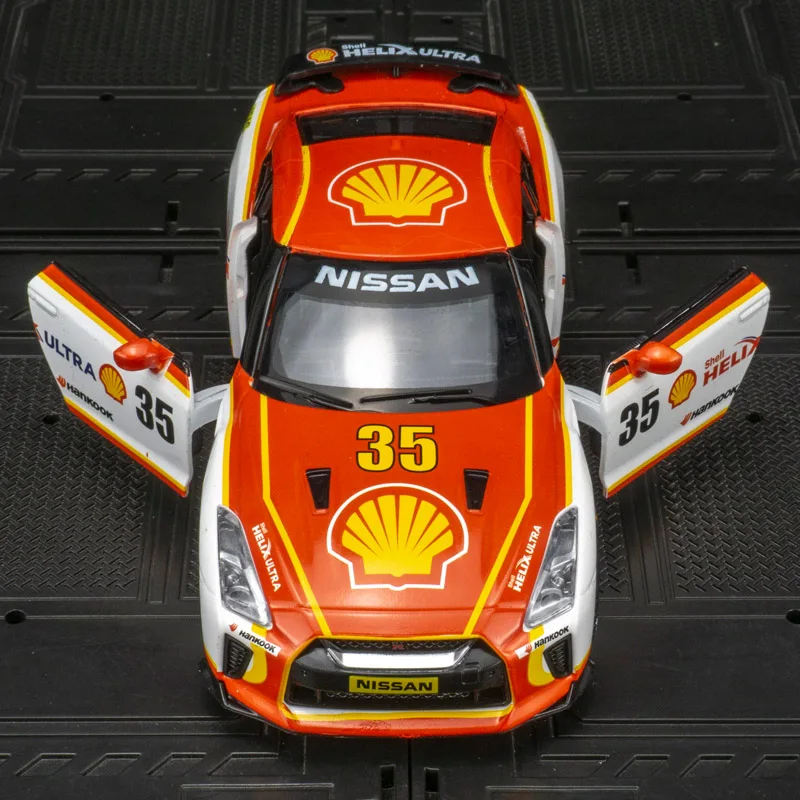 Vibrant Orange Nissan GTR Diecast Model 1:32 2 Vibrant Orange Nissan GTR Diecast Model 1:32 - Image 2