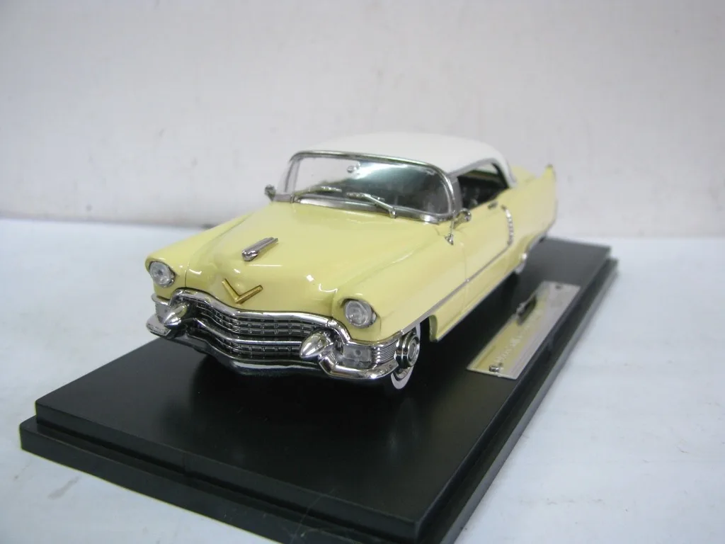 1955 Coupe 1:43 Diecast Model for Collectors 9 1955 Coupe 1:43 Diecast Model for Collectors - Image 9