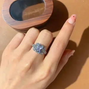 Sd77bb8c8f75749c2ac503c24ff80e87bu