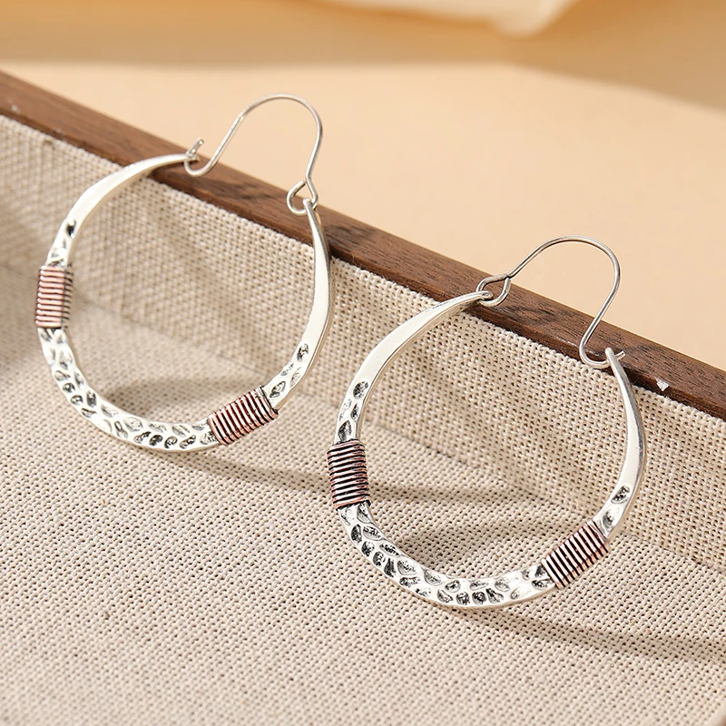 Vintage Silver Hoop Earrings for Women 3 Vintage Silver Hoop Earrings for Women - Image 3