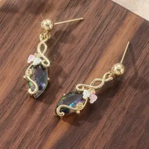 Sd7af6cd1d1e048fea87c3d1e56c10ec48