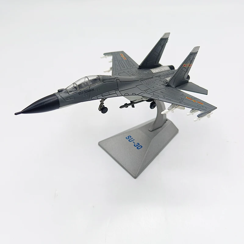 Su-30 Fighter Jet Diecast Model 1:144 Scale 6 Su-30 Fighter Jet Diecast Model 1:144 Scale - Image 6