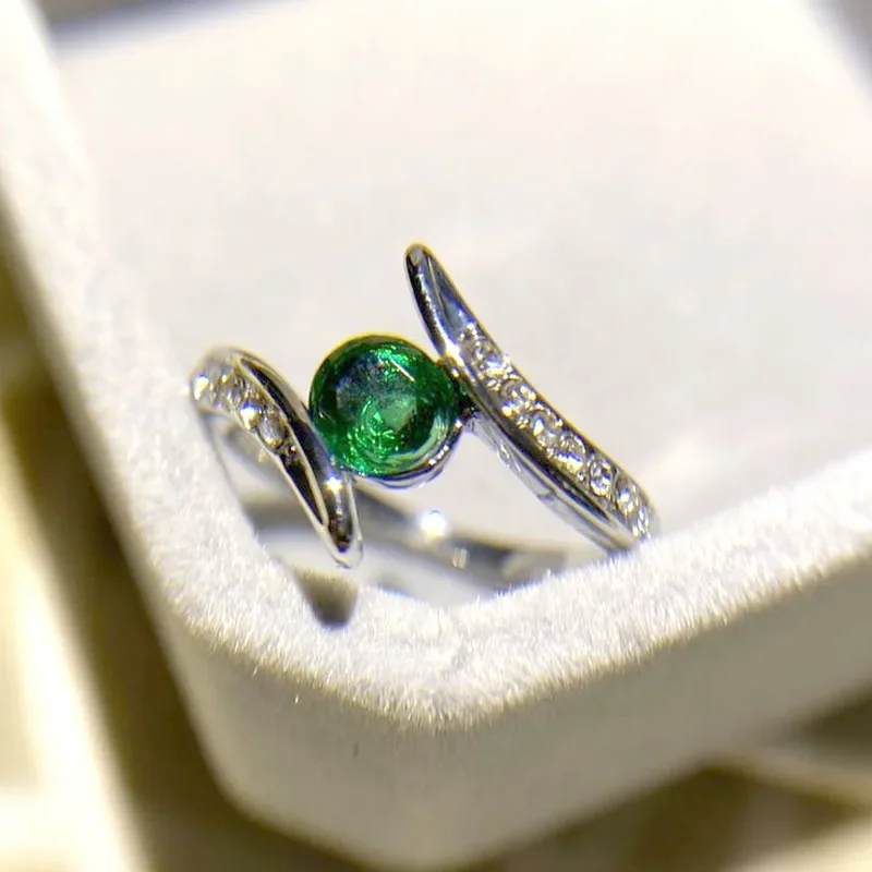 Vintage Silver and Zircon Geometric Ring 5 Vintage Silver and Zircon Geometric Ring - Image 5