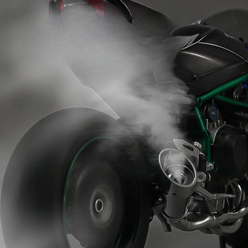 Kawasaki H2R 1:6 Scale Diecast Model in Black, Gold, or Carbon 4 Kawasaki H2R 1:6 Scale Diecast Model in Black, Gold, or Carbon - Image 4