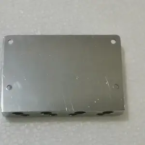 Chrome Vintage Bass Bridge for 4-String Guitars 8 Sd84eff0732624702b46da8c823286c0d7