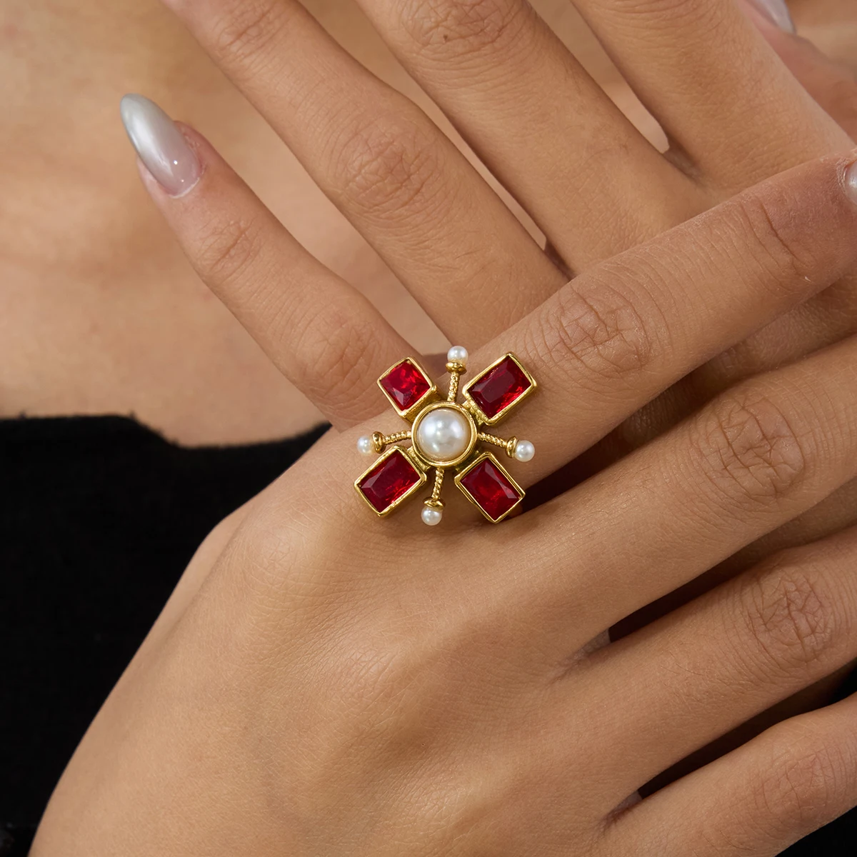 Vintage Gold-Tone Stainless Steel Women's Ring 2 Vintage Gold-Tone Stainless Steel Women's Ring - Image 2