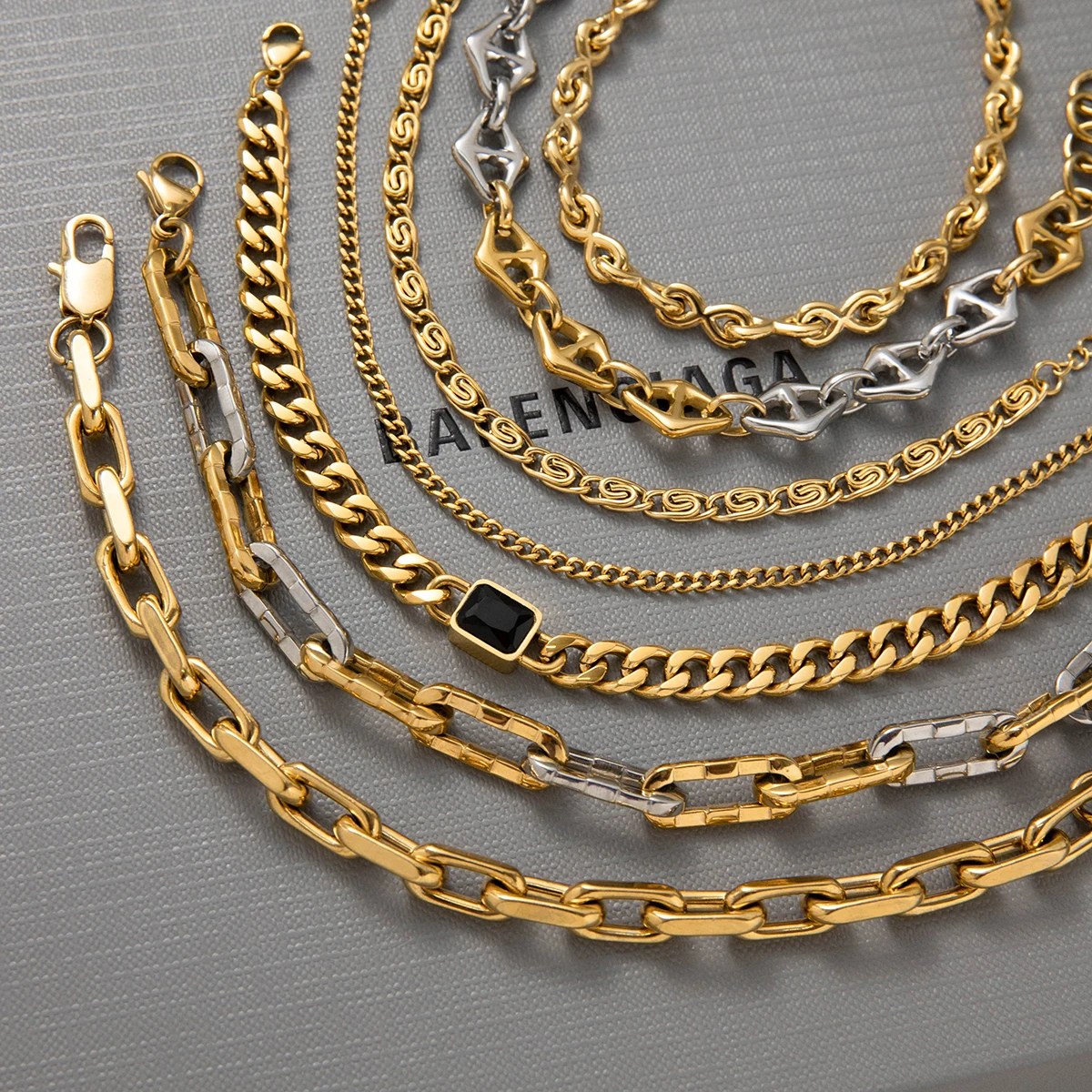 Stackable Stainless Steel Chain Bracelets in Gold 4 Stackable Stainless Steel Chain Bracelets in Gold - Image 4