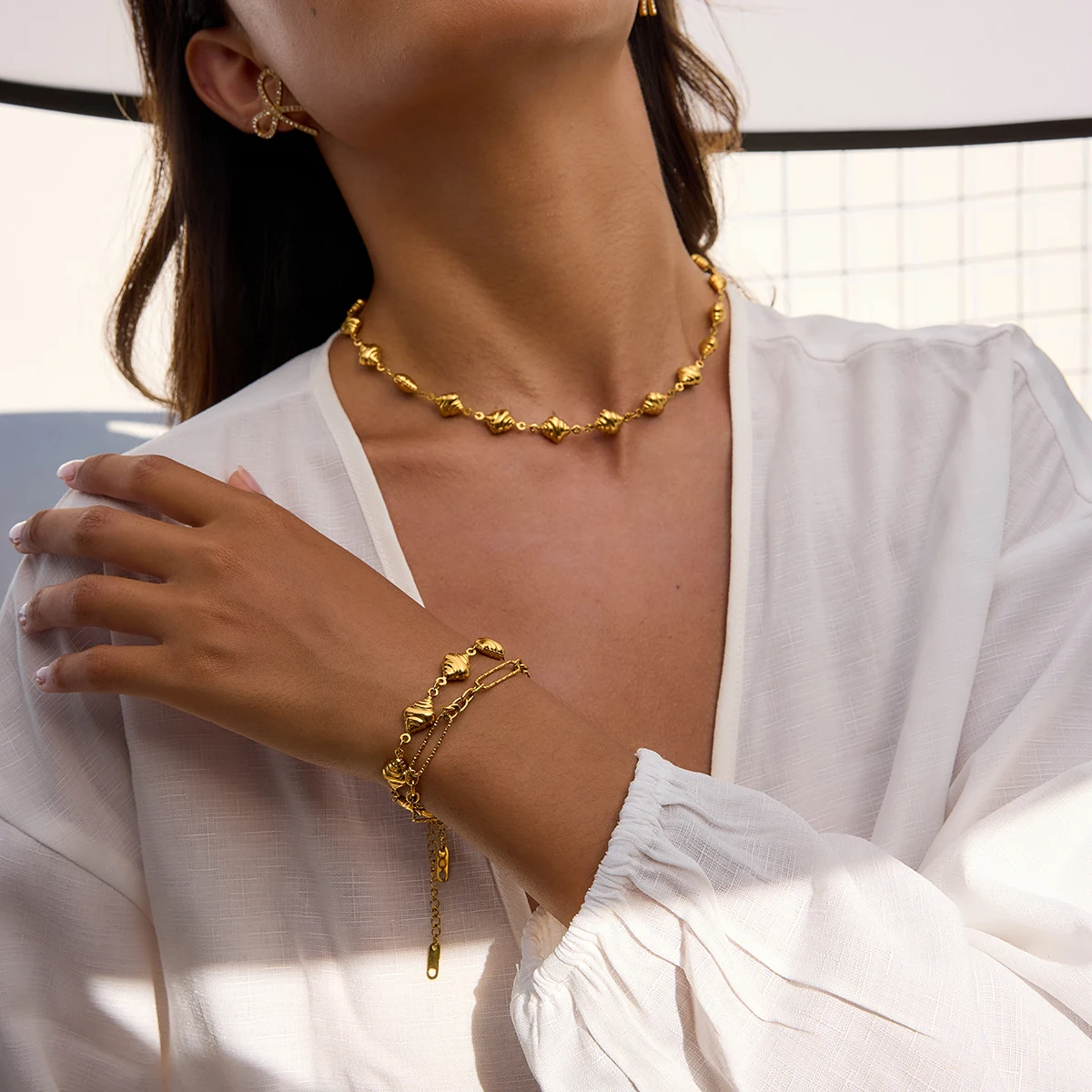 Minimalist Gold Stainless Steel Ocean Necklace 4 Minimalist Gold Stainless Steel Ocean Necklace - Image 4