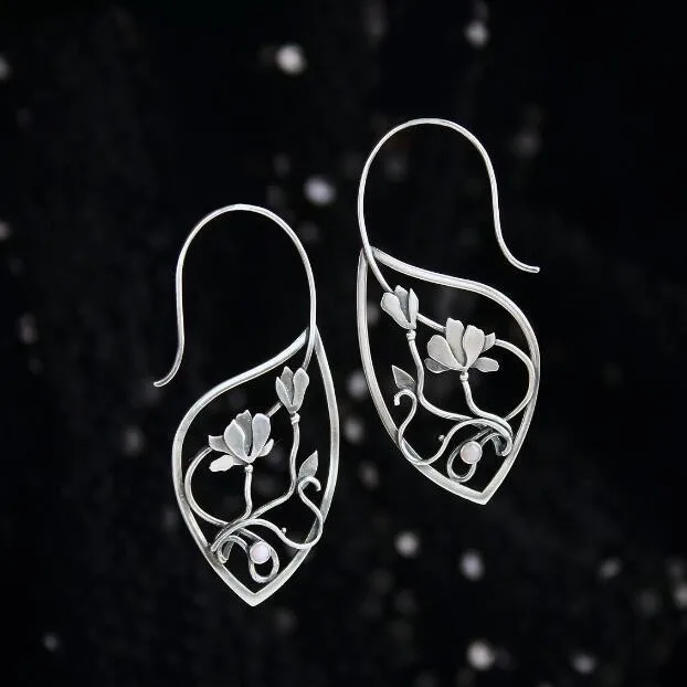 Vintage Silver Flower Drop Earrings 4 Vintage Silver Flower Drop Earrings - Image 4