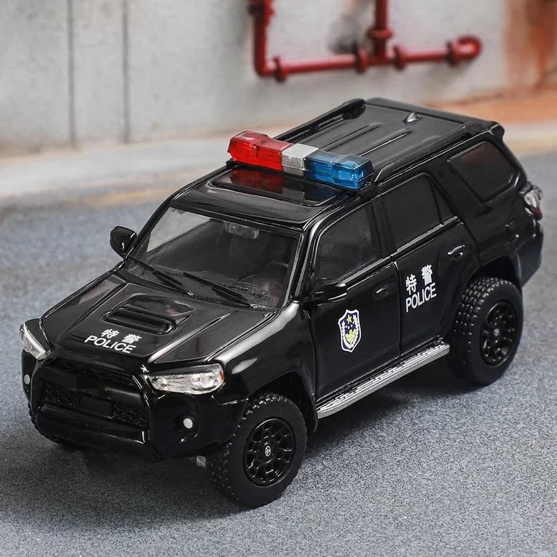1:64 Scale Toyota 4Runner Off-Road Model 7 1:64 Scale Toyota 4Runner Off-Road Model - Image 7