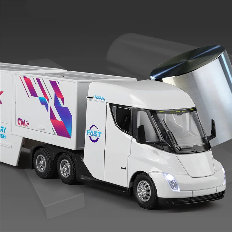 Black Semi-Trailer Truck Model 1:32 Scale 2 Black Semi-Trailer Truck Model 1:32 Scale - Image 2