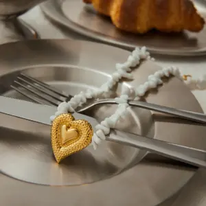 Gold Heart Necklace with Crushed Stone Pattern 12 Sd974f608411842e9aadd05b0cc861f22X