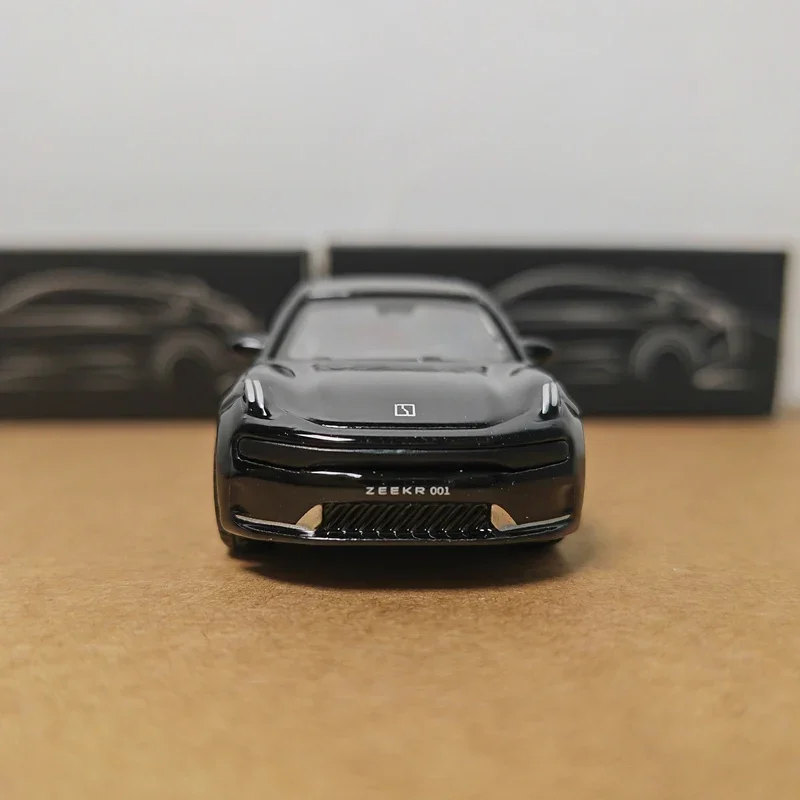1:64 ZEEKR 001 Scale Model Car 2 1:64 ZEEKR 001 Scale Model Car - Image 2