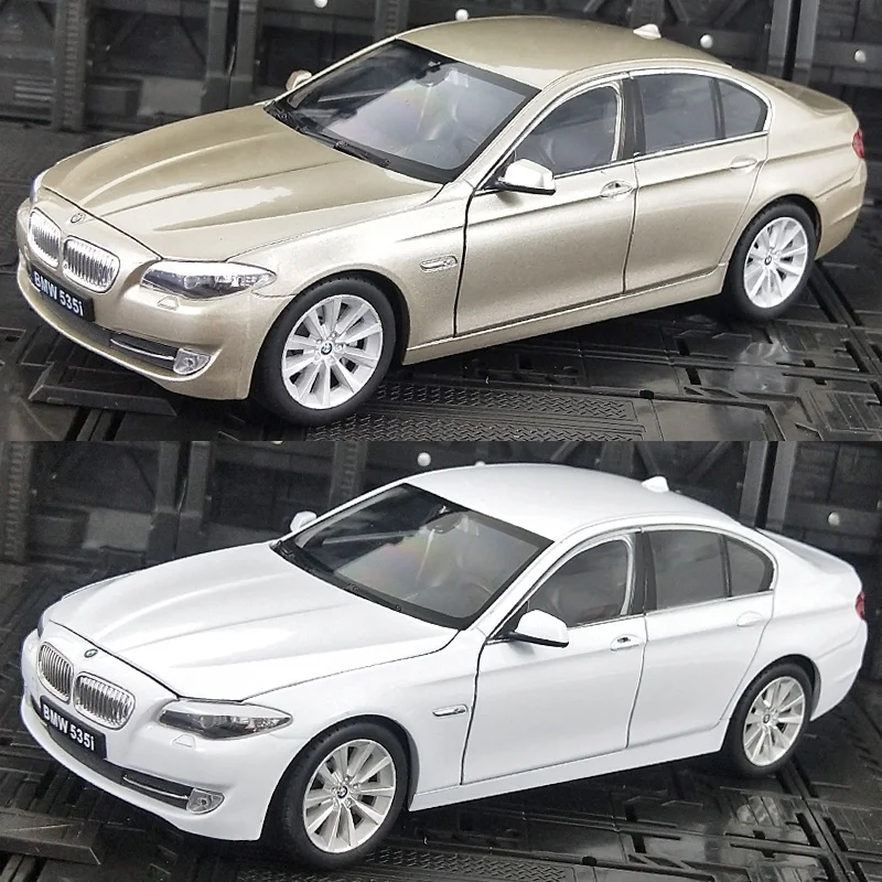 BMW 535i Scale Diecast Model - 1:24 Replica 6 BMW 535i Scale Diecast Model - 1:24 Replica - Image 6