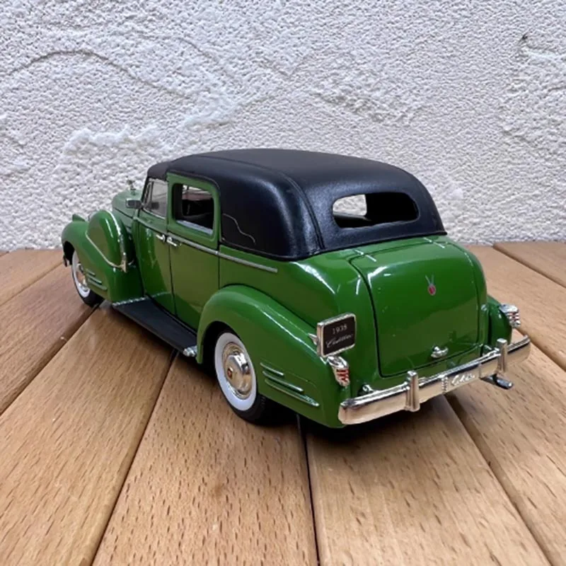 Vintage 1938 Green Alloy Car Model 4 Vintage 1938 Green Alloy Car Model - Image 4