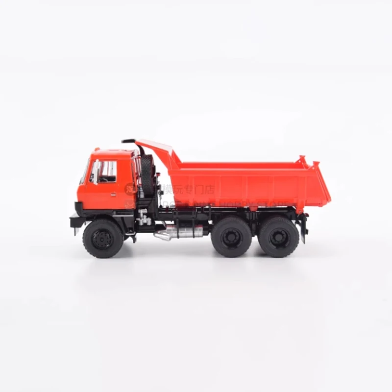 Red TATRA-815-S1 1:43 Diecast Model Truck 4 Red TATRA-815-S1 1:43 Diecast Model Truck - Image 4