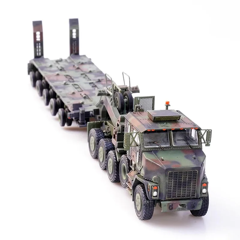 Diecast 1:72 Military M1070 Transport Vehicle Model 2 Diecast 1:72 Military M1070 Transport Vehicle Model - Image 2