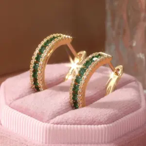 Sdc4403a4b72d4758ba977a65953d9a1as