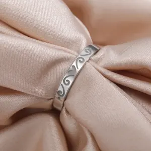 Elegant Gold Heart Ring for Women 8 Sdc85dab5b1aa49b4ae1bb2cb510cffeaE