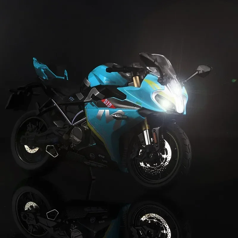 CFMOTO 250SR 1:12 Diecast Motorcycle Model 5 CFMOTO 250SR 1:12 Diecast Motorcycle Model - Image 5