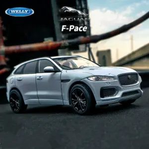 Gold Jaguar F-Pace 1:24 Scale Diecast Model 12 Sdc9e190d360f442492b3be53dfe2fc91f