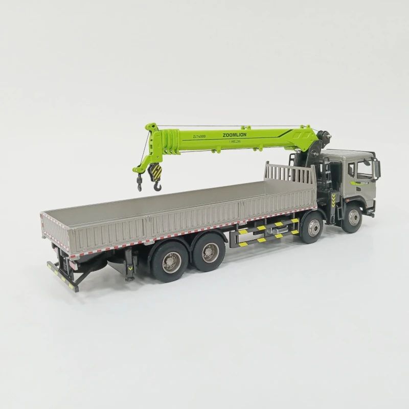 Zoomlion ZLT4000 1:50 Diecast Crane Model 5 Zoomlion ZLT4000 1:50 Diecast Crane Model - Image 5