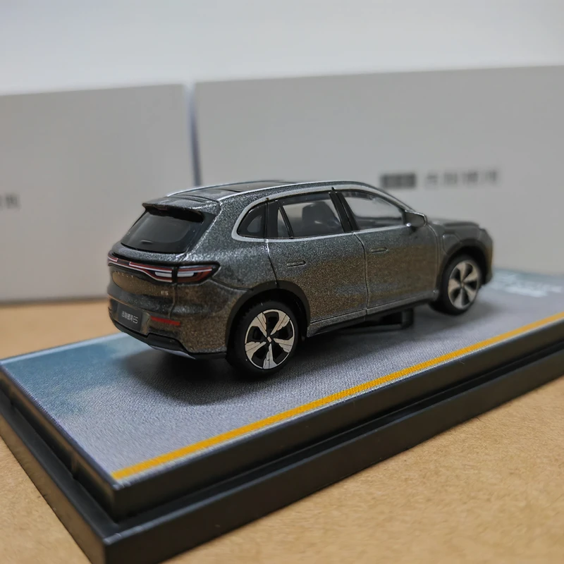 Geely EX5 E5 1:64 Scale Die-Cast SUV Model 6 Geely EX5 E5 1:64 Scale Die-Cast SUV Model - Image 6