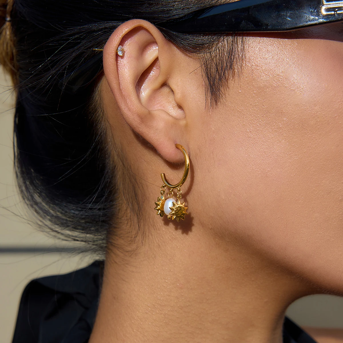 Stainless Steel Geometric Pearl Earrings 3 Stainless Steel Geometric Pearl Earrings - Image 3