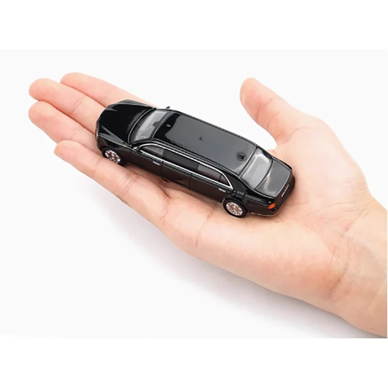 Black AURUS SENAT Diecast Model 1:64 Scale 4 Black AURUS SENAT Diecast Model 1:64 Scale - Image 4