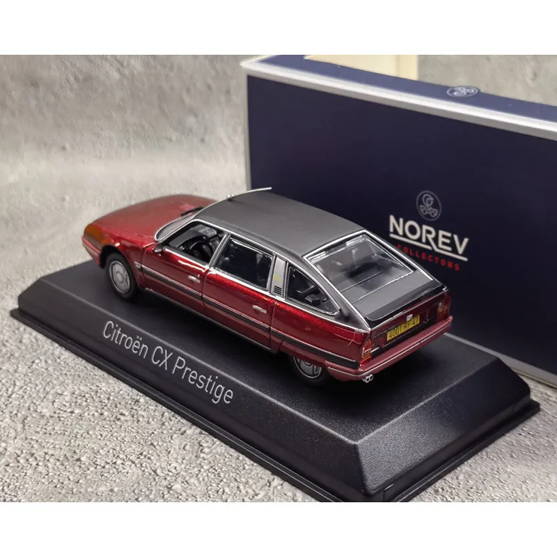 Citroen CX 1:43 Diecast Model in Red or Maroon 5 Citroen CX 1:43 Diecast Model in Red or Maroon - Image 5