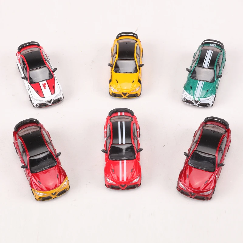 Alfa Romeo Giulia GTAm 1:64 Diecast Model 4 Alfa Romeo Giulia GTAm 1:64 Diecast Model - Image 4