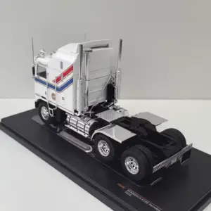 Sde3a2aebbb004fa69e8e0828e78f4a41q