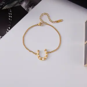 Sde3bfcb057374af099c69a75a854353em