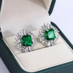 Vintage Green Sterling Silver Stud Earrings LL-YS0973 7 Sde7df59b53c647c59dba549edf21f7d43