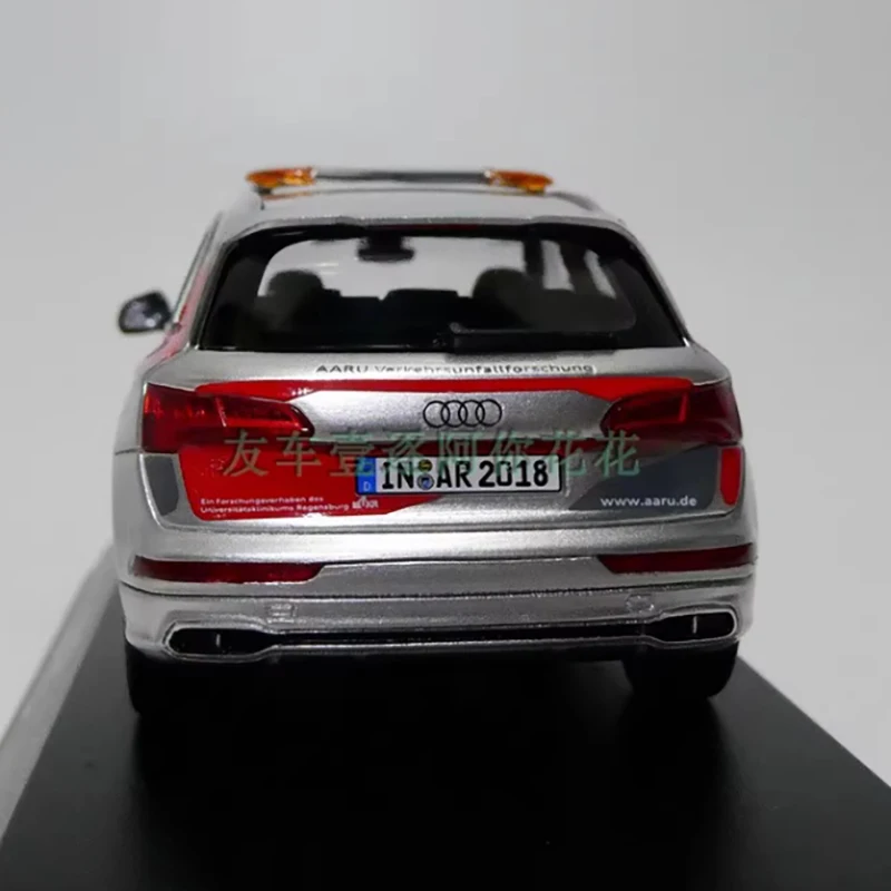 1:43 Scale Audi SQ5 Traffic Research Model 5 1:43 Scale Audi SQ5 Traffic Research Model - Image 5