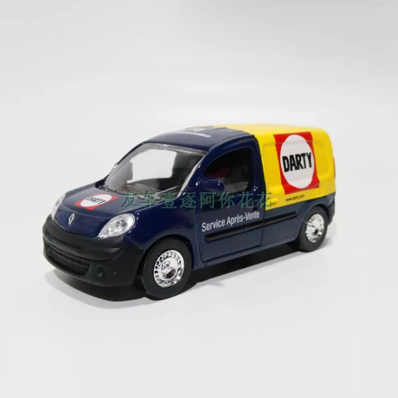 Miniature Delivery Van Model 1/64 Scale 2 Miniature Delivery Van Model 1/64 Scale - Image 2
