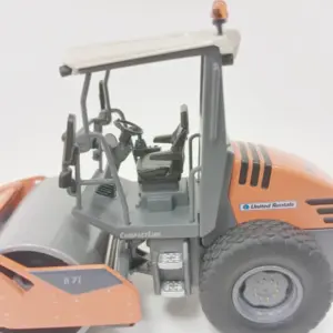 Sdf548568c98e494499ae14676b31b704K 1