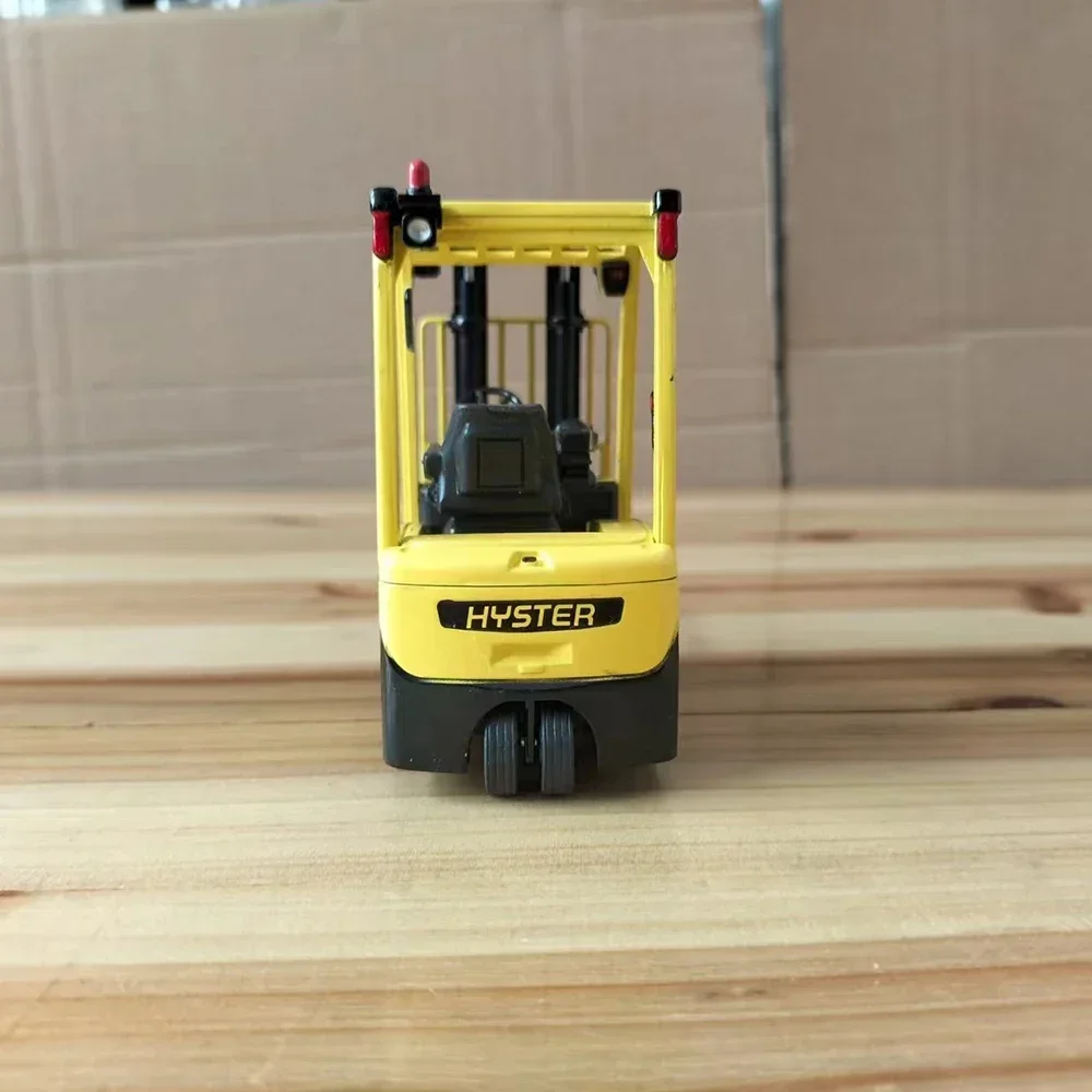 Miniature Yellow Forklift Model for Collectors 5 Miniature Yellow Forklift Model for Collectors - Image 5