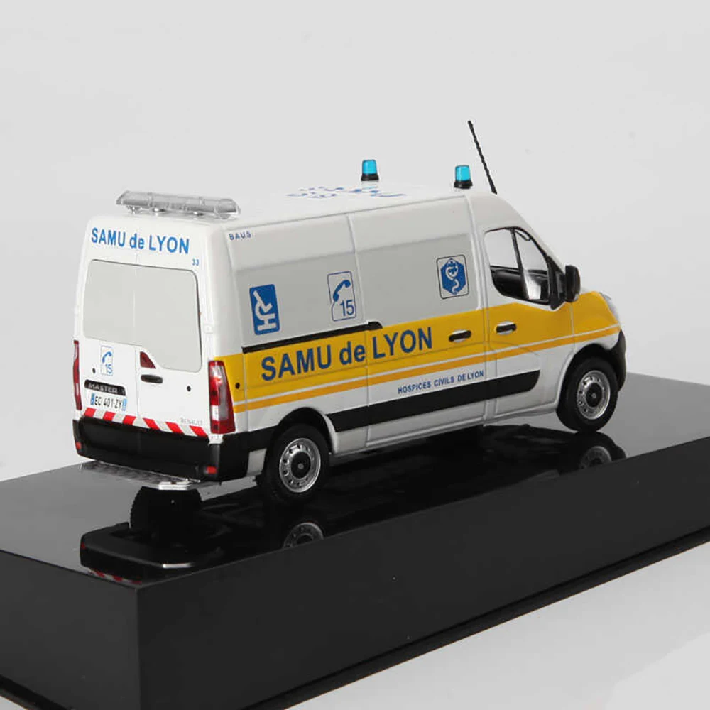 Renault Master SAMU Ambulance Model 1/43 3 Renault Master SAMU Ambulance Model 1/43 - Image 3